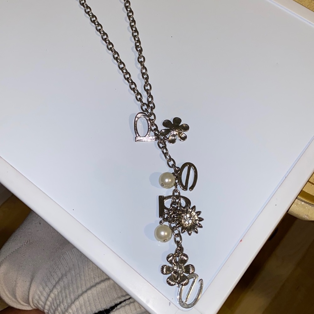 Bebe necklace